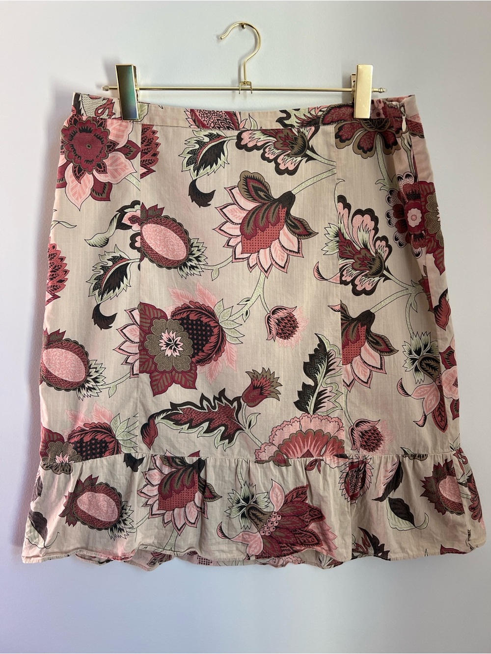 Ann Taylor | Beige A-Line Skirt with Pink Floral Print Size 12P